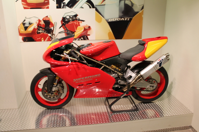 Supermono Ducati