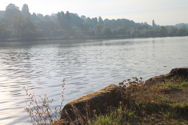 Slight haze still about on the river